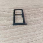 sim-държач-huawei-p10-lite