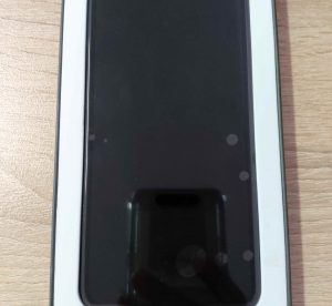 oled-дисплей-iphone-11 (1)