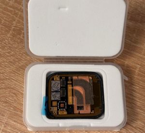 LCD дисплей и тъч скрийн за Apple Watch S7 41mm