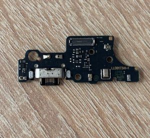 Платка за зареждане Motorola Moto E14