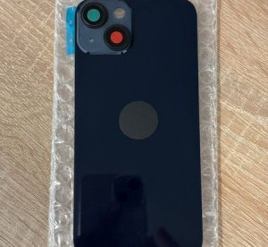 Оборудван заден панел за iPhone 14